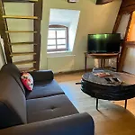 Domaine La Cour Des Nobles - Demeure, Maison Et Au Coeur De Riquewihr