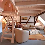 Apartment Domaine La Cour Des Nobles - Demeure, Maison Et Au Coeur De Riquewihr