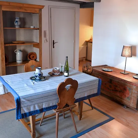 Domaine La Cour Des Nobles - Demeure, Maison Et Au Coeur De Riquewihr